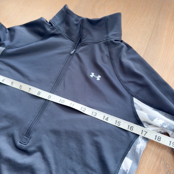 Under Armour Cold Gear Base Layer Top Half-Zip Black with Camo Sleeves Size M - Picture 5 of 9